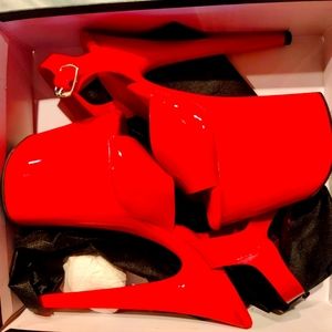 Pleaser 8" heels.